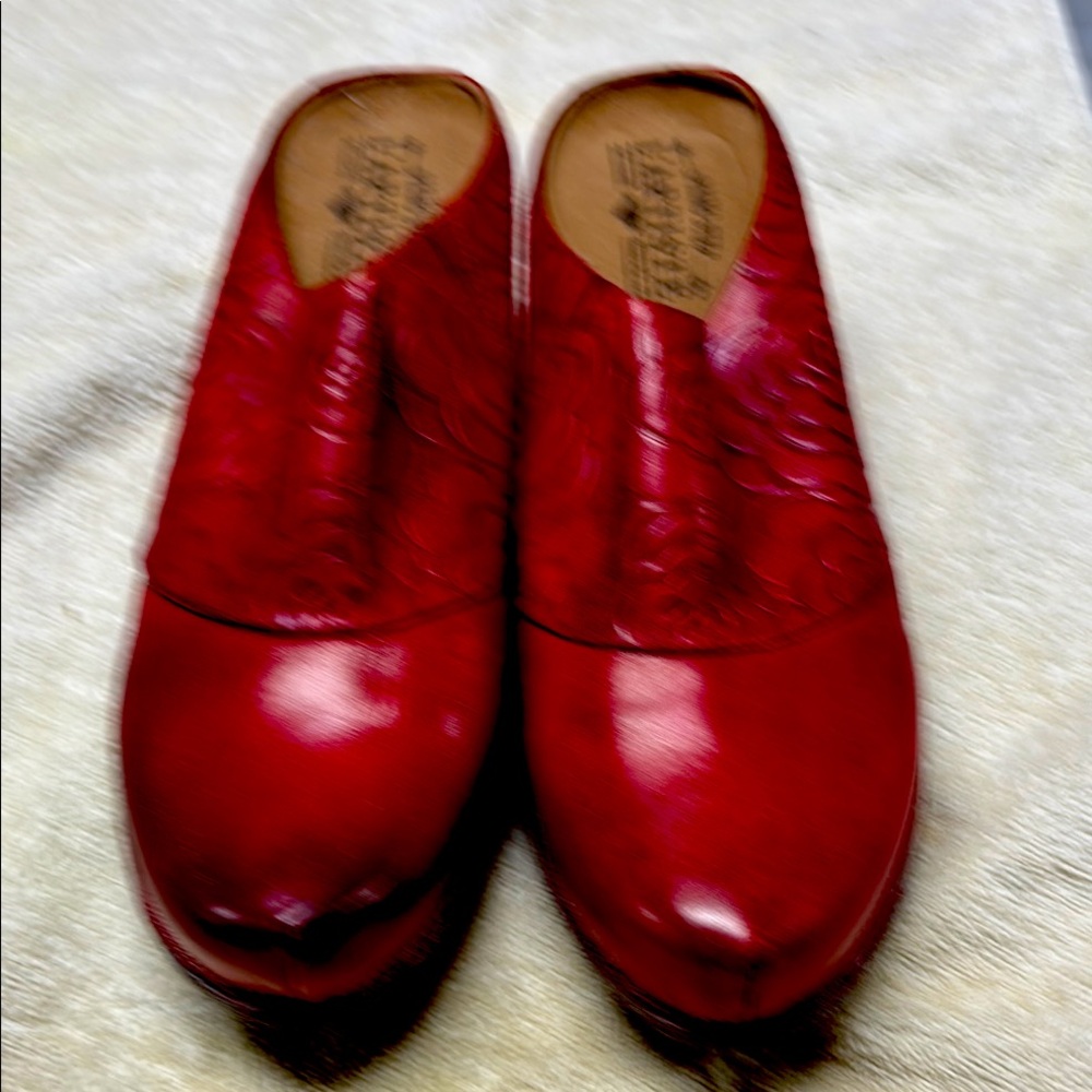 Spring Step Red Mules & Clogs with Vibrant Finish